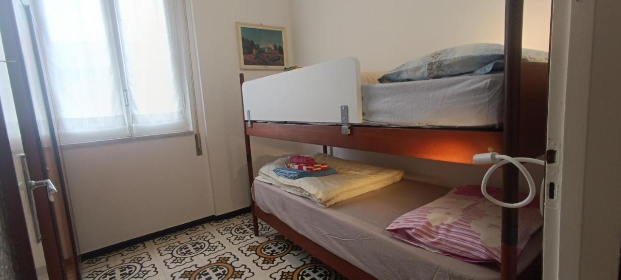 Casa Di Claude Con Posto Auto Apartment ฟีนาเลลีกูเร ภายนอก รูปภาพ